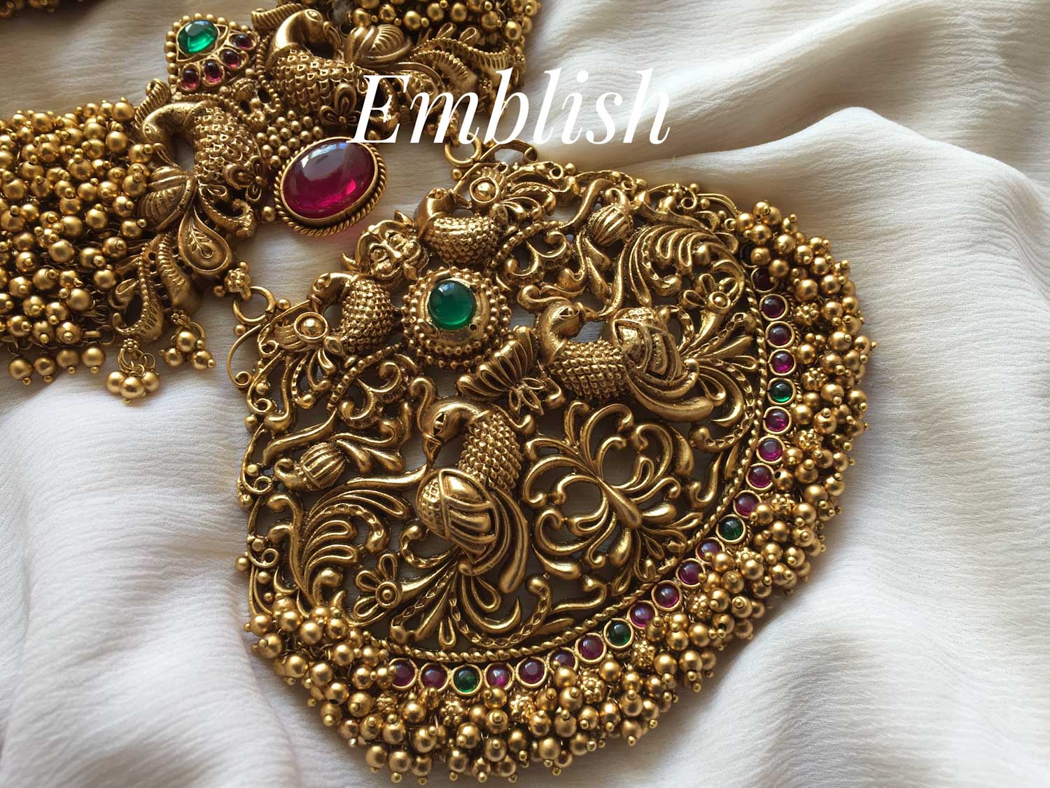 Big pendant grand heavy  haram- Golden beads